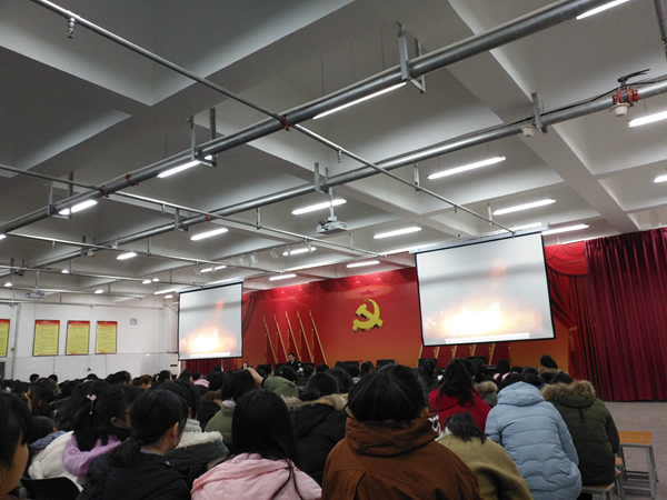 教师进修学校举办消防安全知识讲座及 紧急疏散演练