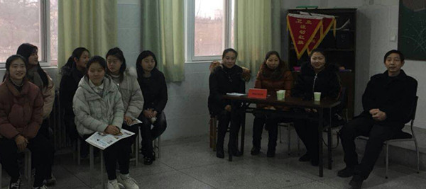 三门峡市教师进修学校    举行2018年春季供需见面会