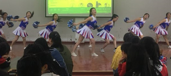 湖滨区中等职业教育学校   举办职业教育“宣传周”活动