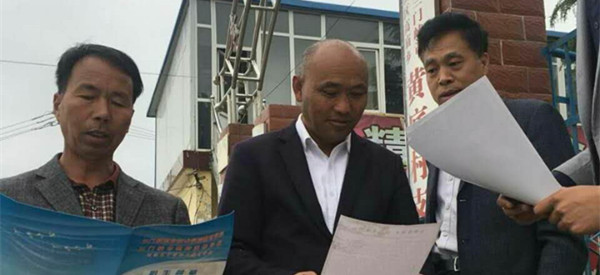 帮扶干部进村入户     当好扶贫政策宣传员       湖滨区中等职业教育学校    举办职业教育“宣传周”活动